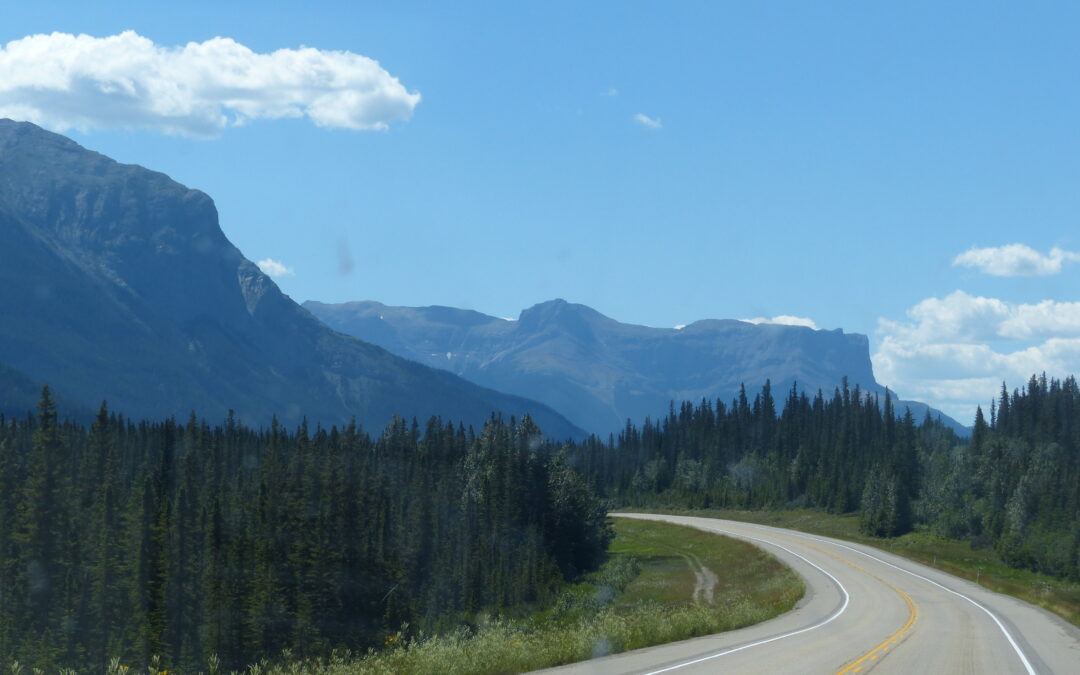 Von Saskatoon über den Elk Island National Park bei Edmonton an den Ostrand des Jasper Nationalpark